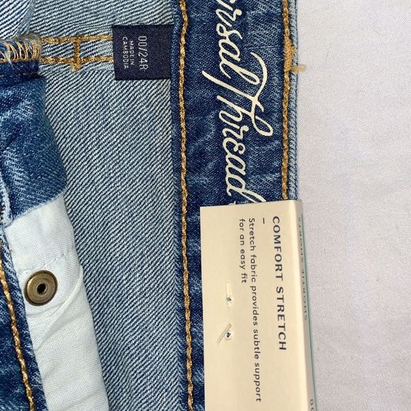 Universal Thread Jean Shorts - Picture 3 of 3